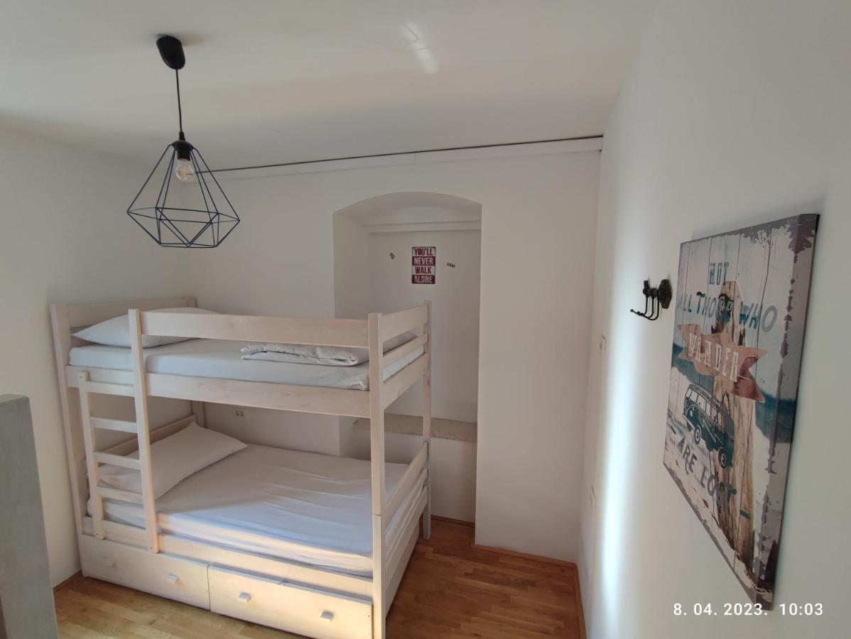 Impact House Split Hostel Bagian luar foto