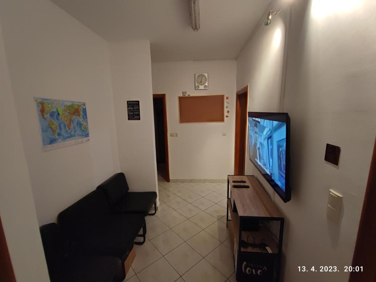Impact House Split Hostel Bagian luar foto